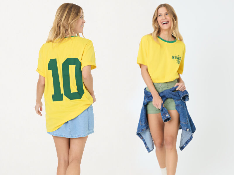 lookscopa 2 Modelo usando camiseta amarela Brasil com número 10.